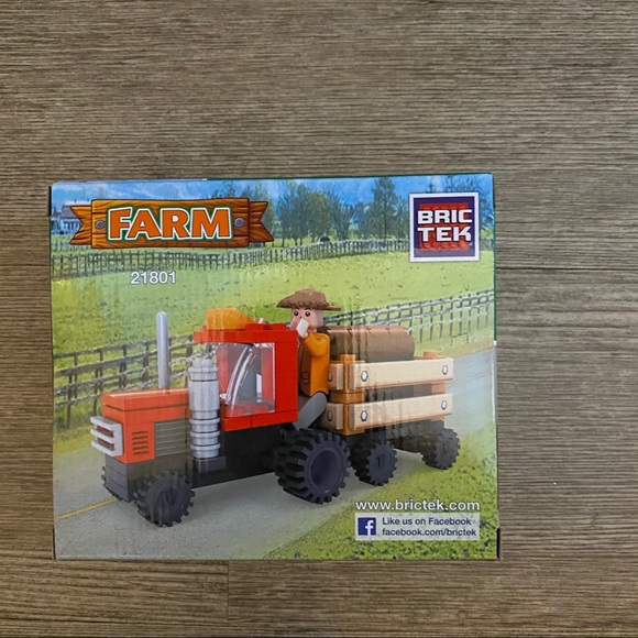 BRICTEK Farm Tractor With Travel Log - Picture 2 of 2